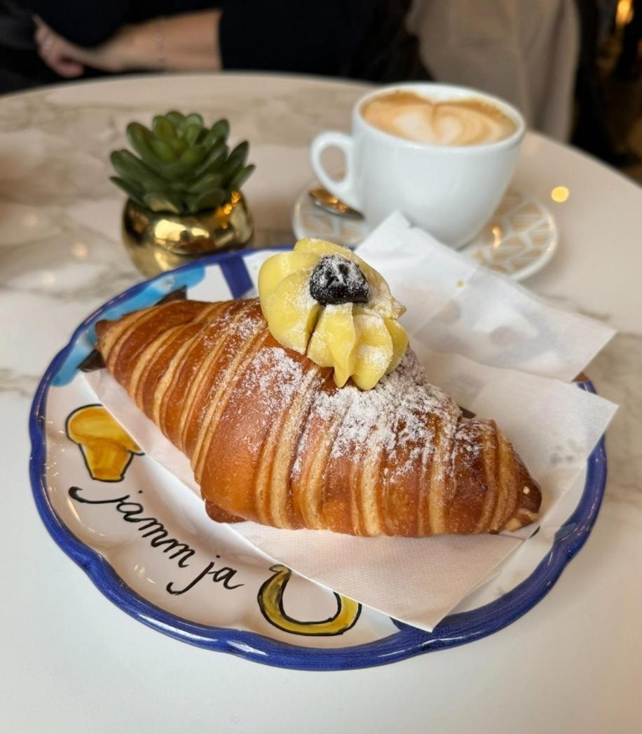B&B Napoli Duomo Kültér fotó